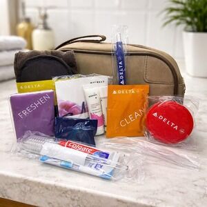 Vintage Delta Airlines Amenity Kit Travel Toiletry Bag